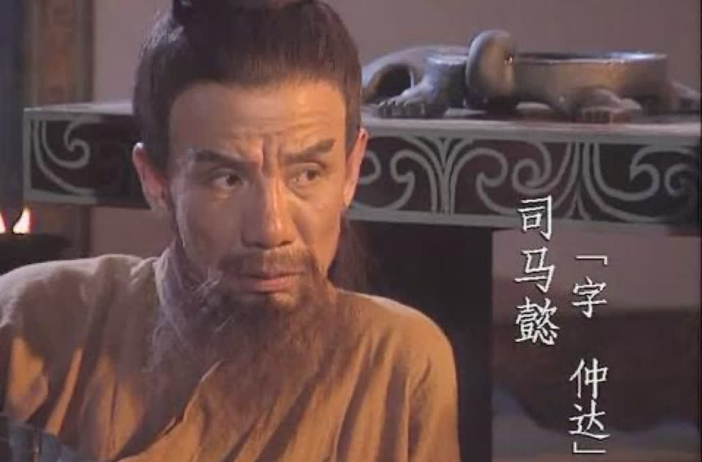1994年，拍摄《三国演义》时，魏宗万出演“司马懿”，每次看到饰演“诸葛亮”的唐