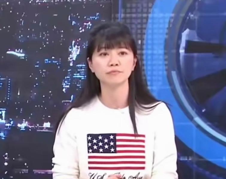 台湾资深媒体人赵少康问绿营高嘉瑜，你为什么在我的节目中穿美国国旗，你是要支持美国