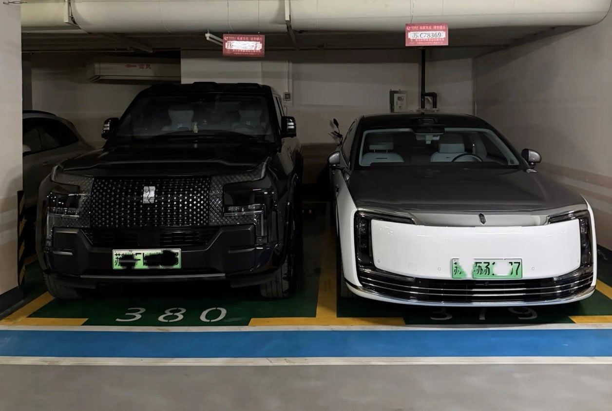 有实力的大佬，仰望U8L、尊界S800双车车主，让人羡慕啊。