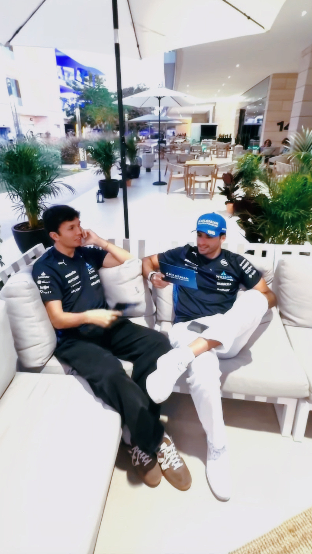 听说亲密接触的距离是0-45cm🥹F1