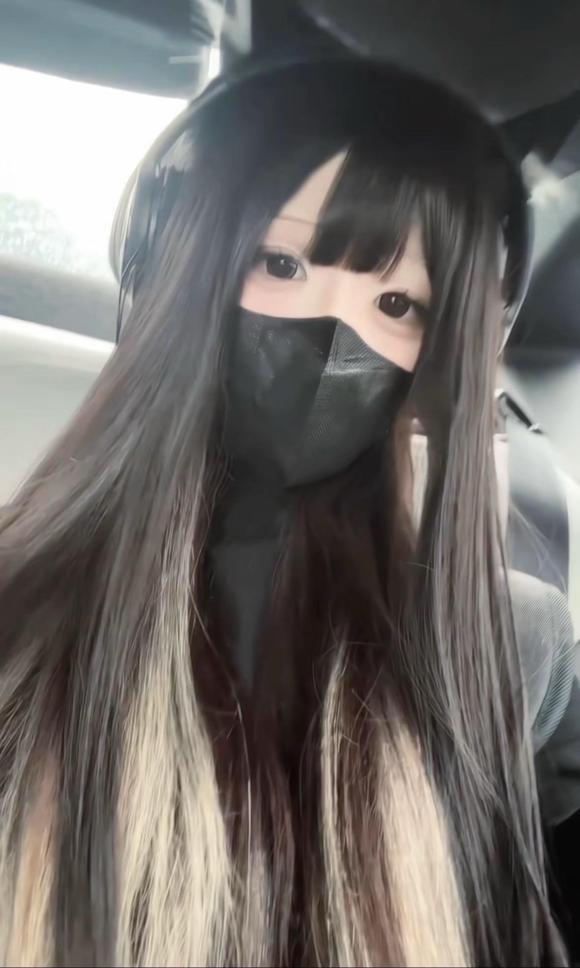 我们不要假装只有对方了 明明彼此都有那么多选择