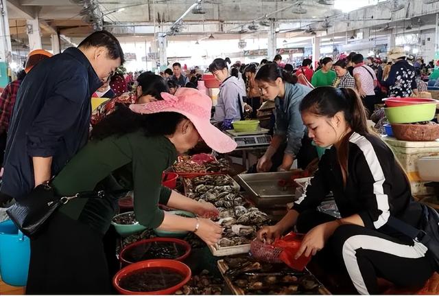 两种螃蟹,吃了得进医院!100°加热20分钟也没用,已有多人中招!