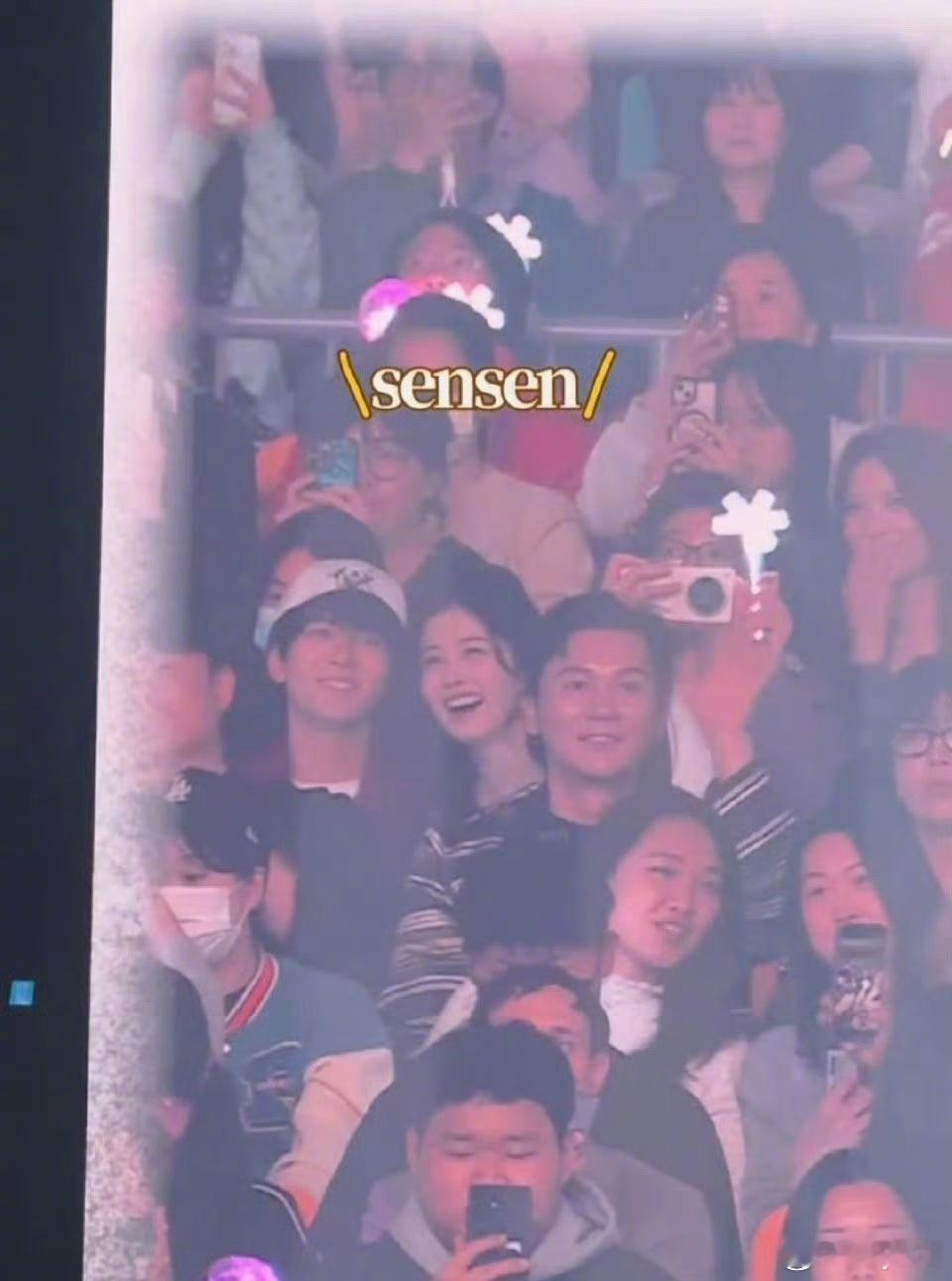 白鹿曾舜晞gidle坐一起白鹿曾舜晞坐一起了我的妈耶！！《临江仙》cp磕疯了好