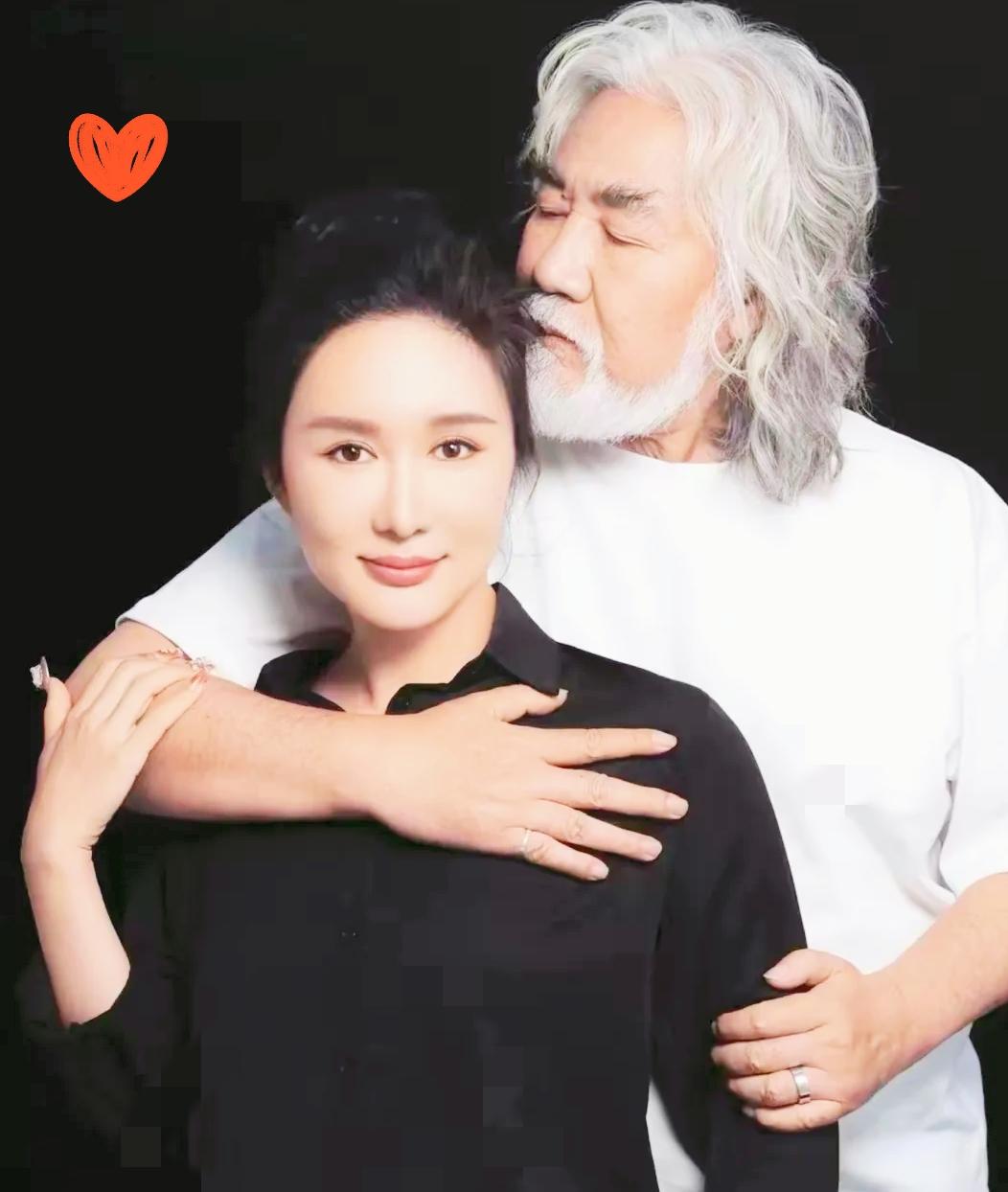 从所谓大导演张纪中夫妇统一回复网友的言论，看出这对夫妻的恶，是深入骨髓的！