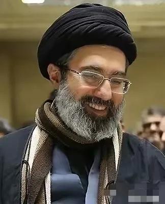 以色列是在自寻死路！​当地时间3月19日，一架以色列战机朝俄罗斯记者发射了一枚