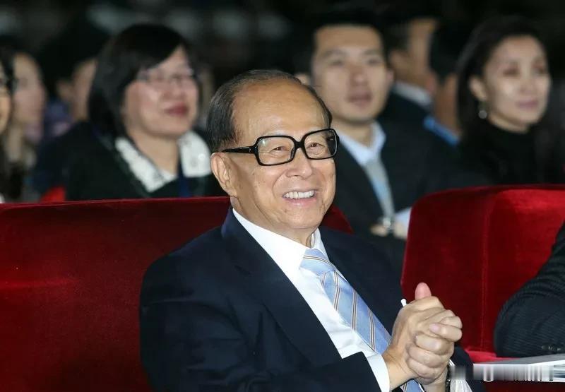 李首富出走香港，马富豪自愿交出公司控制权。这个地方到底怎么了，说好的先富带动后富