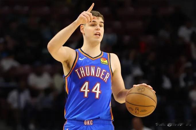 雷霆的豪赌,输了!总经理普雷斯蒂在接受采访时,谈到了托皮奇癌症确诊,他表示:托