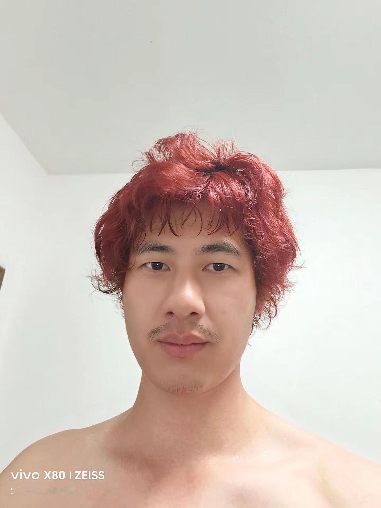 为什么我这么可爱！我自己都感觉到不可思议！😊😊😊