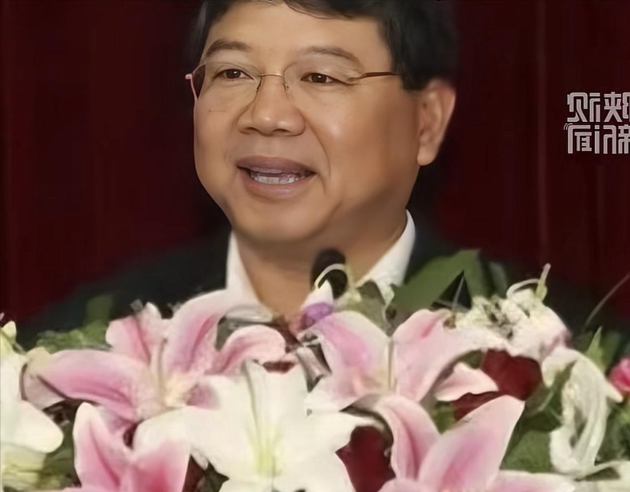 航空插针采用镀金处理，缘由在于飞机运行对导电性能、信号稳定性以及耐腐蚀能力均有着