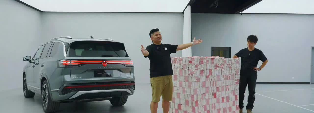 汽车大Ｖ韩路公开炫富？公然展示1亿现金，以他做汽车博主这么多年，光外面的坏账都好