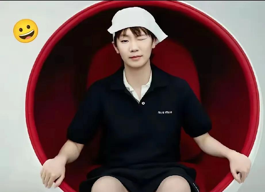 王曼昱，咱以后就别玩儿乒乓球了一个小小的白球，一玩儿就玩儿了10多年