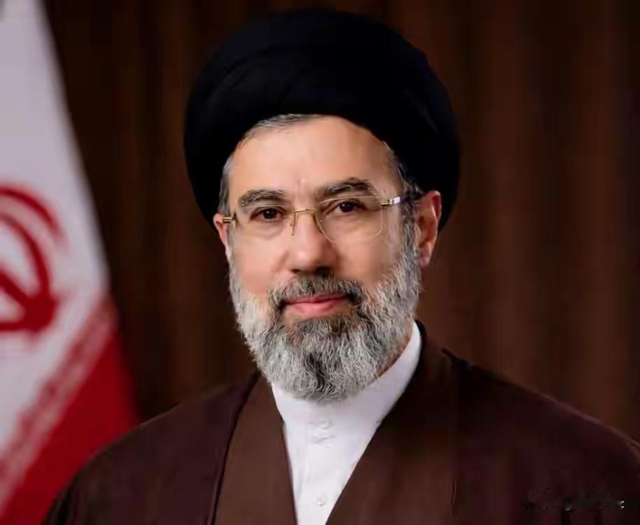 穆杰塔巴收到伊朗高层联名密信，打开一看：再不回头就是灭顶之灾伊朗多名核心高层