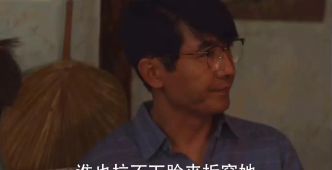 《小巷人家》宋莹才是那个没有心眼的人，黄玲表面看着和善，其实她一直在装糊涂！黄