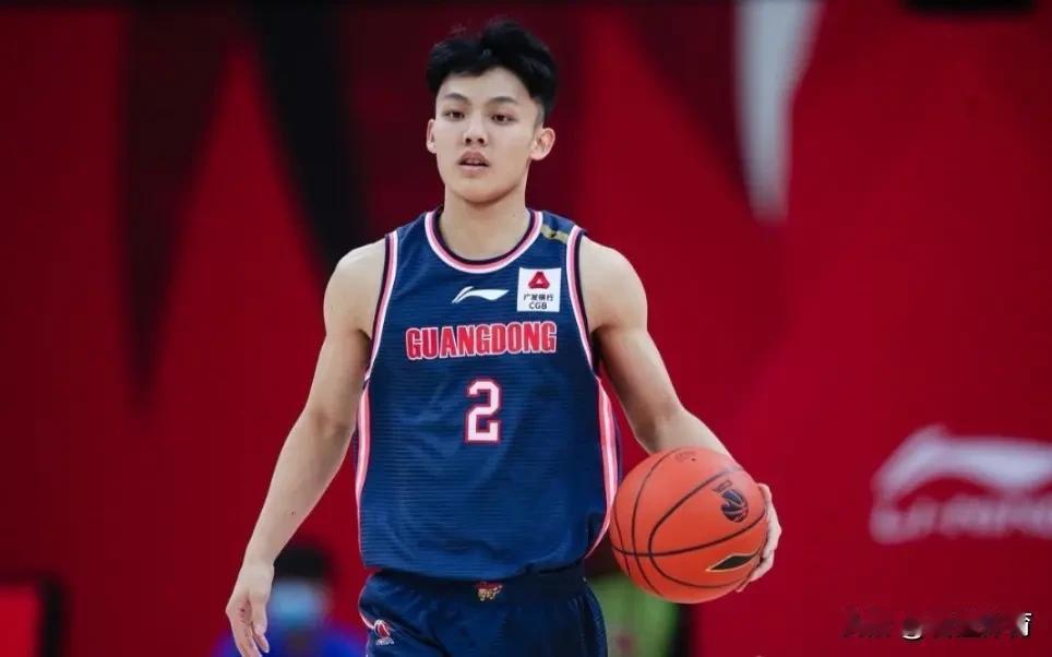 徐杰登顶CBA第一阶段球服销量排行榜，还有人质疑他的CBA全明星票王是虚的吗？