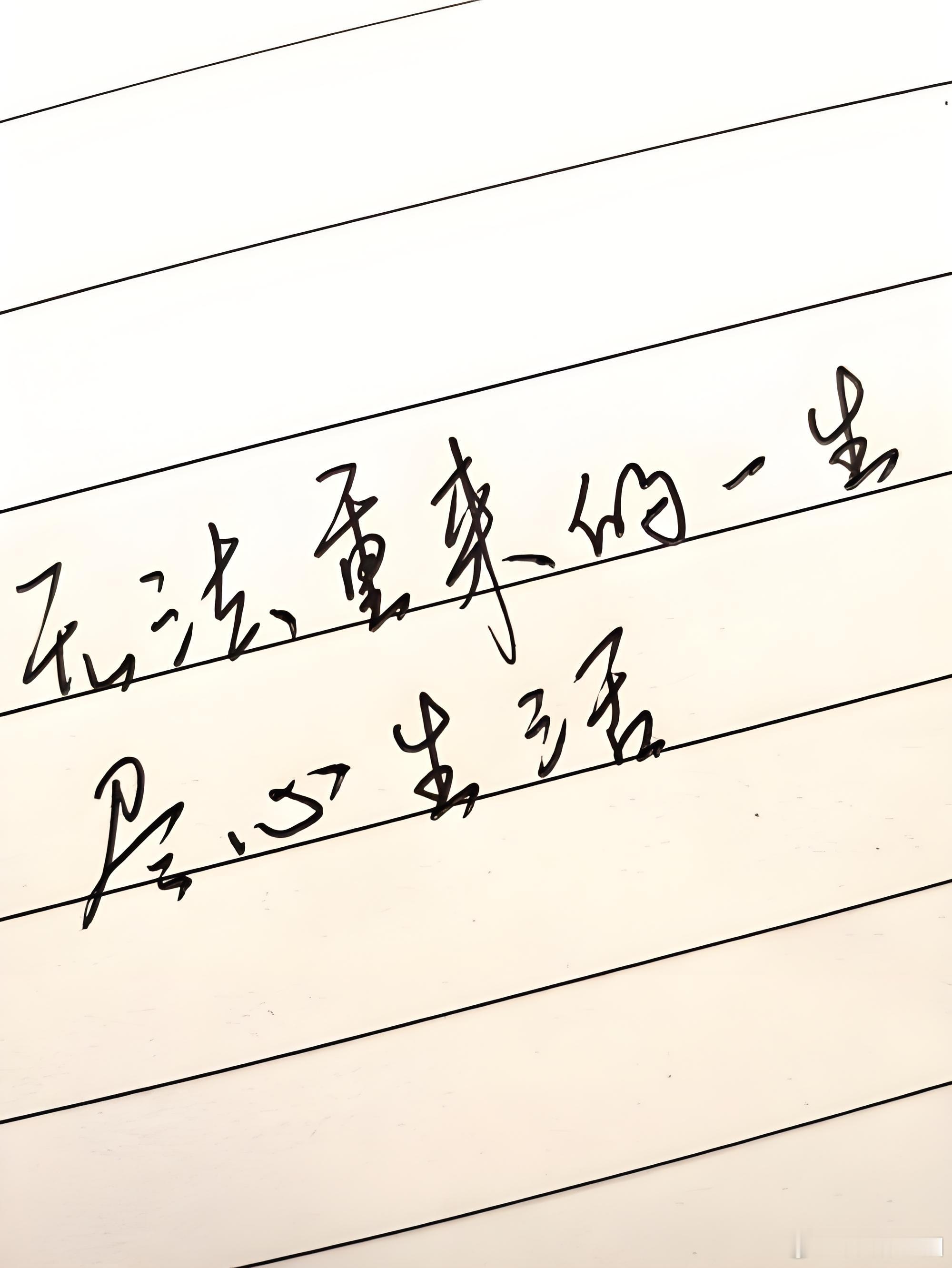 “真佩服现在的00后，干掉了高房价，干掉了民政局，干掉了妇产科，又干掉了羽绒服，