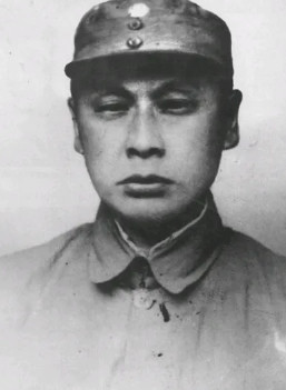 新四军十大之“最”：1.新四军理论水平最高，组织能力最强的政委胡服（少奇同志）