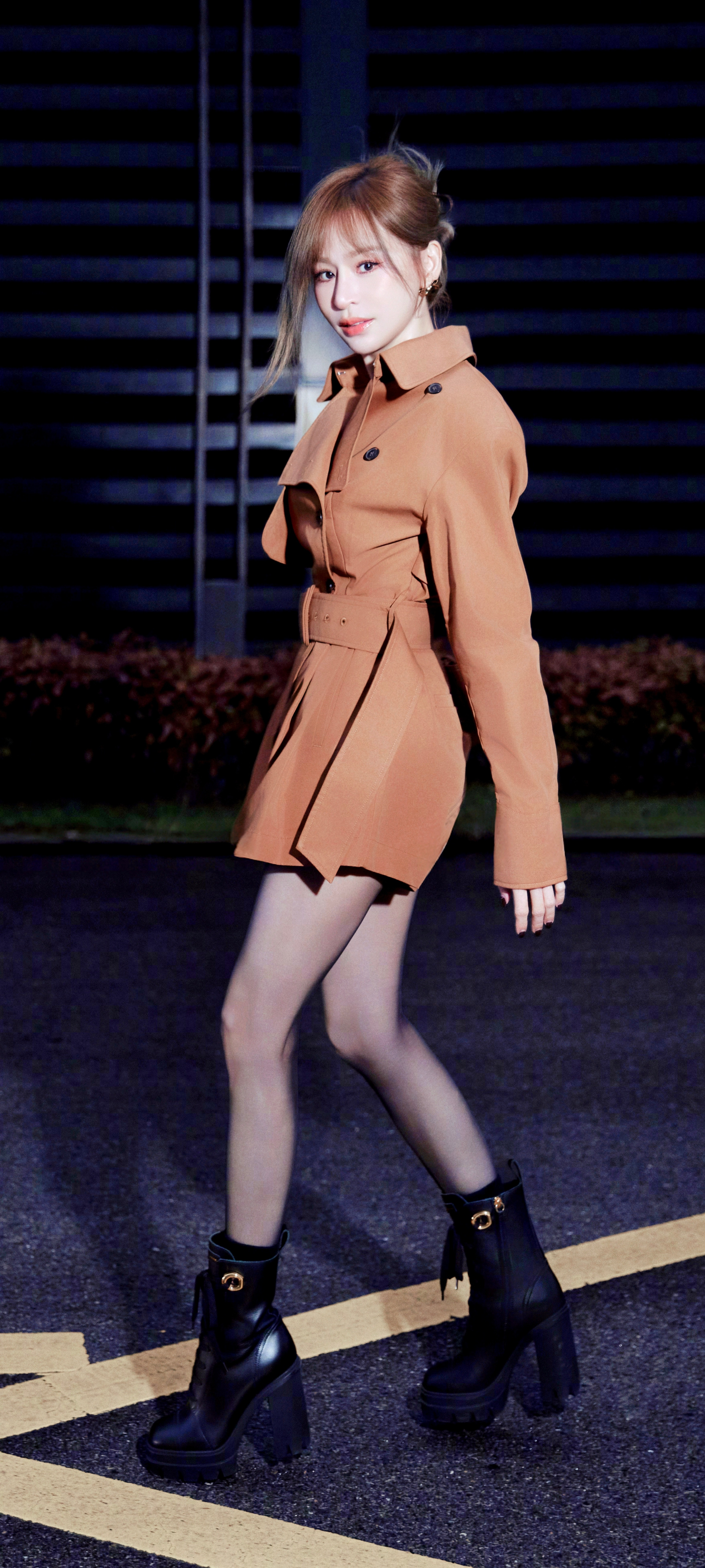 穿黑丝的王心凌！王心凌