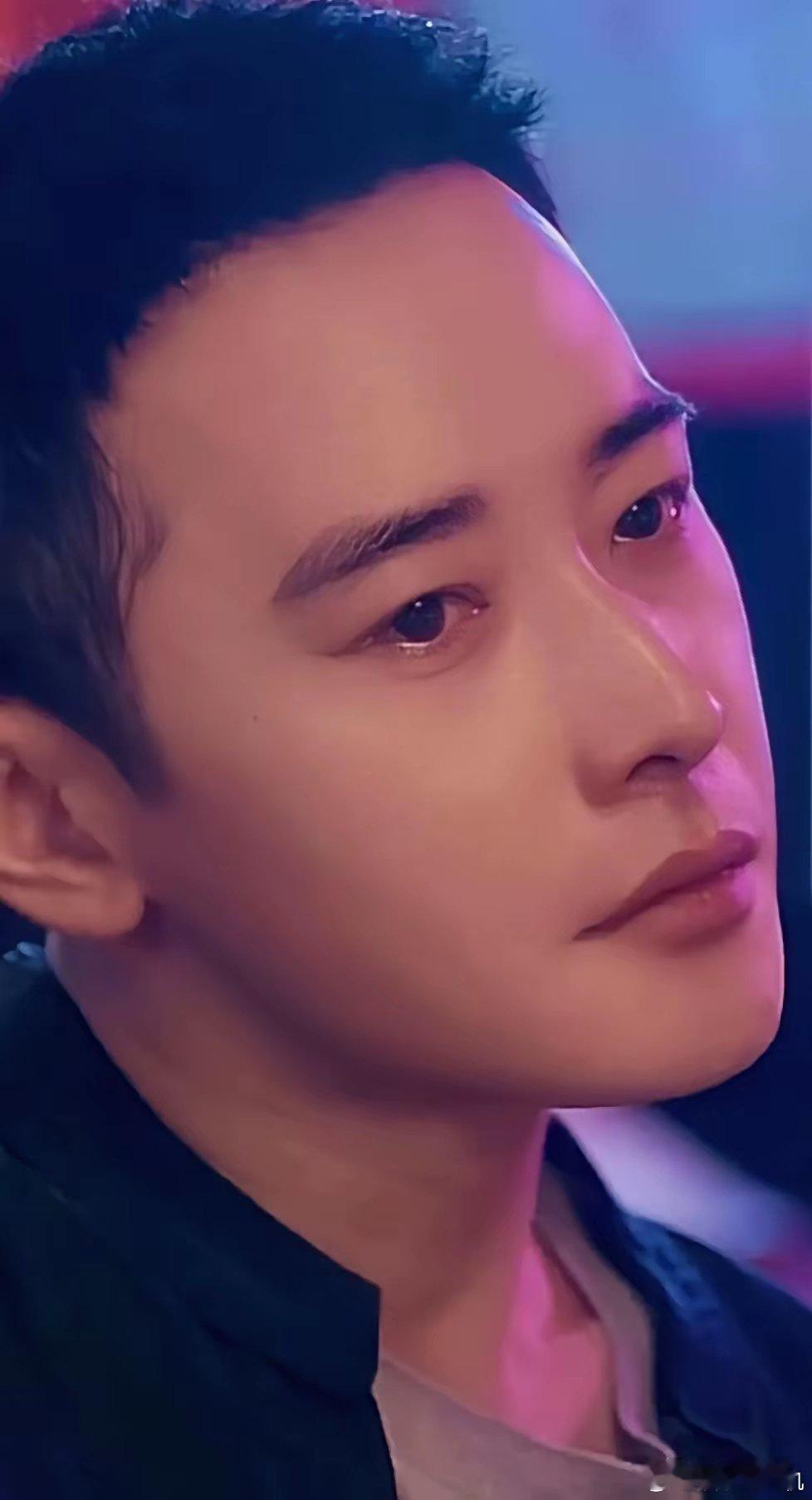 罗晋啊罗晋！真的不知道怎么说你好，这一年多你不接戏，大家猜你和唐嫣感情出问题，结