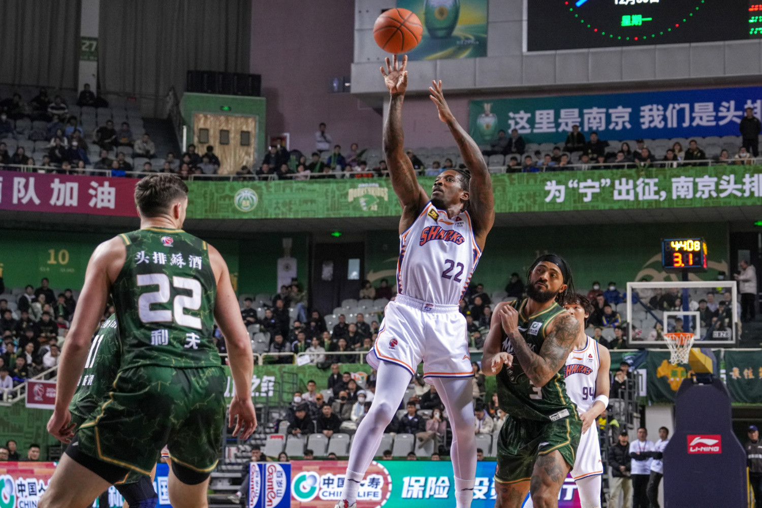 NBA防守悍将爆发，帮助上海夺冠