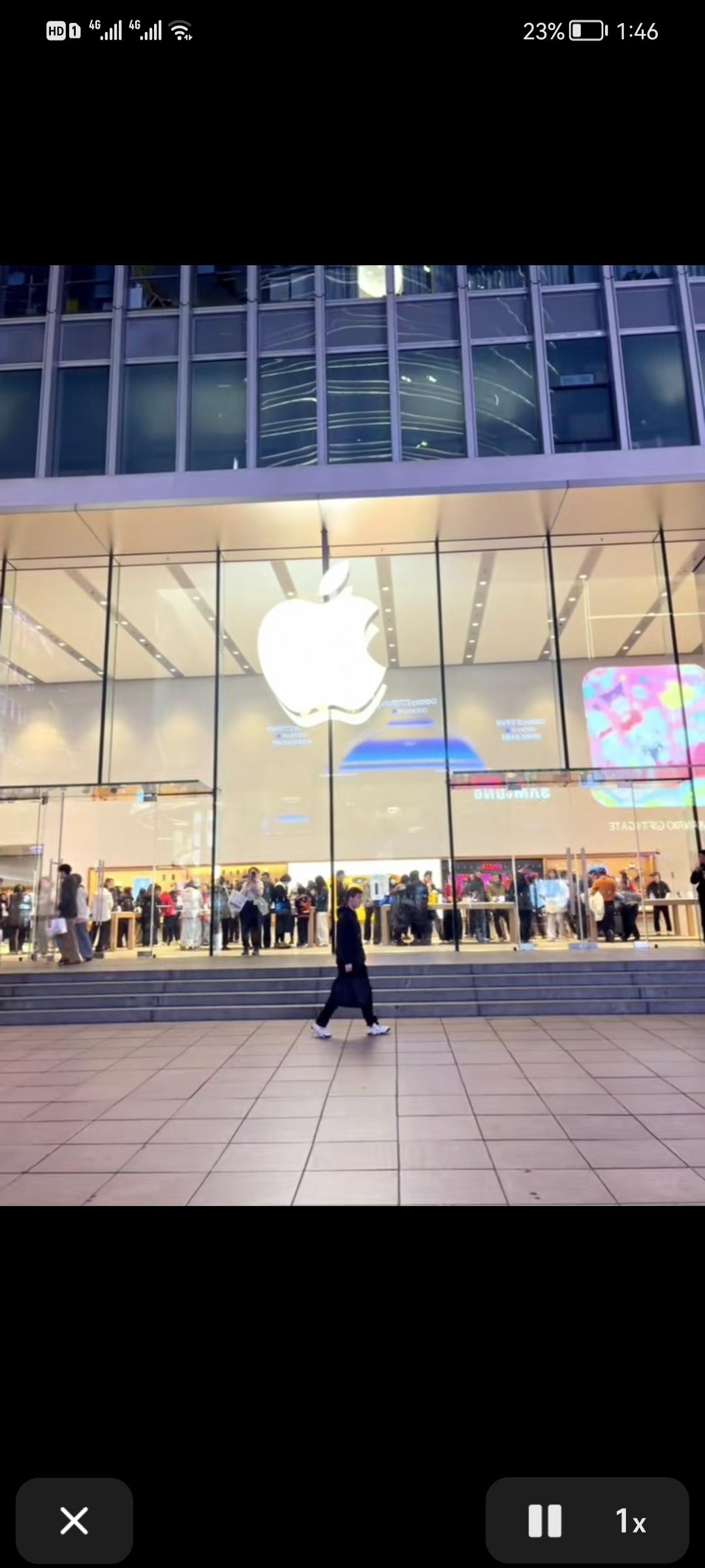 请问…在座的各位有没有喜欢玩王者荣耀的？大伙们都上几颗星了？没猜错的话大伙儿都