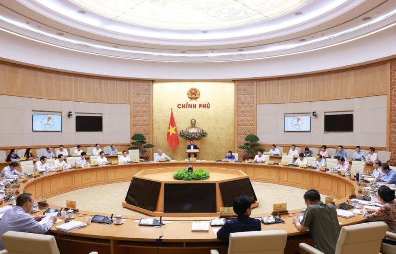 越南政府的决议实际上就是要扼杀广西平陆运河出海口。中国的企业绝对不能帮助越南完成