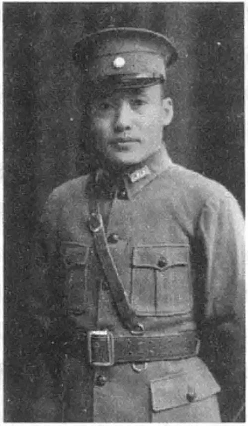 1935年，国军中将嚣张叫嚣“我要亲手抓住贺龙。”结果下一秒就当了俘虏，贺龙亲自