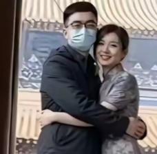 彻底失控！报应终于来了唐某求曹三姐撤诉保原配，反被硬刚，千万资产要不回，现在