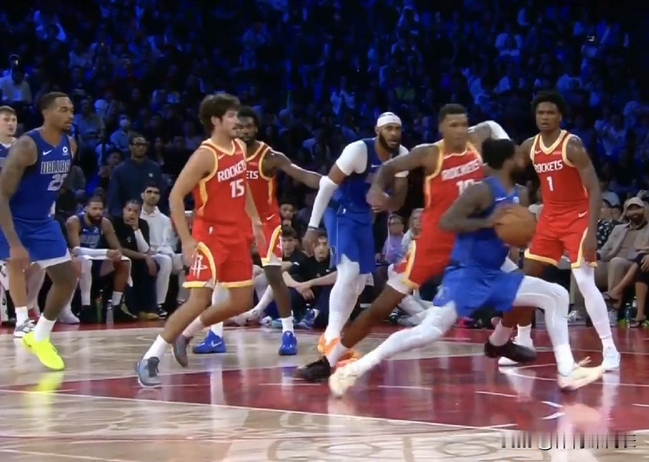 NBA中国赛战报，欧文17分，里萨谢16分，斯玛特20+5+4，独行侠二番战战胜