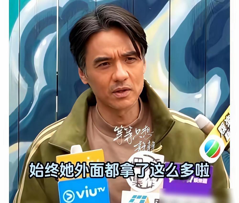 舒淇这事儿，最近看了专访才知道，哪是什么天生丁克啊，全是没法说出口的难。2