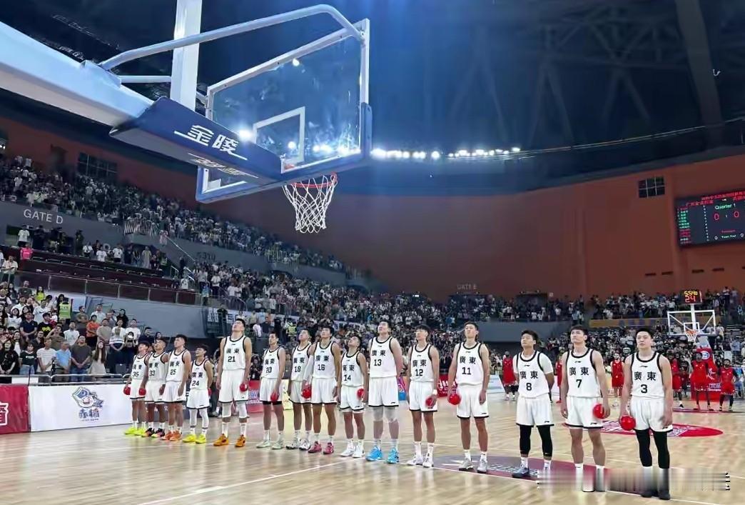 全运会男篮落幕，14支球队/最终排名如下1，广东男篮（获得金牌）值得一提，