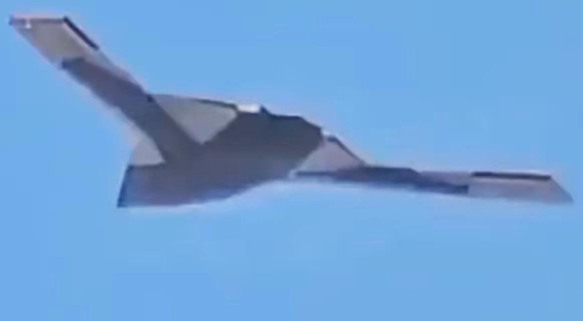 2. 解放军无人机模仿英军战机信号暴露英国在亚太尴尬处境：解放军无人机在海南岛