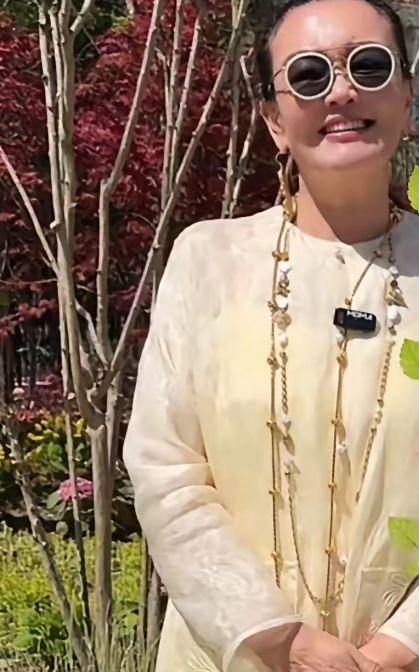 张兰这波沉默真的看哭了汪宝儿跟着妈妈马筱梅来北京已经整整三天了。全网都等着