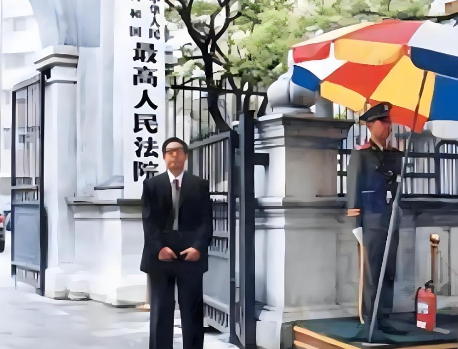 2001年5月1日夜晚，延安这座红色小城的街头发生了一起斗殴事件。27岁的董伟