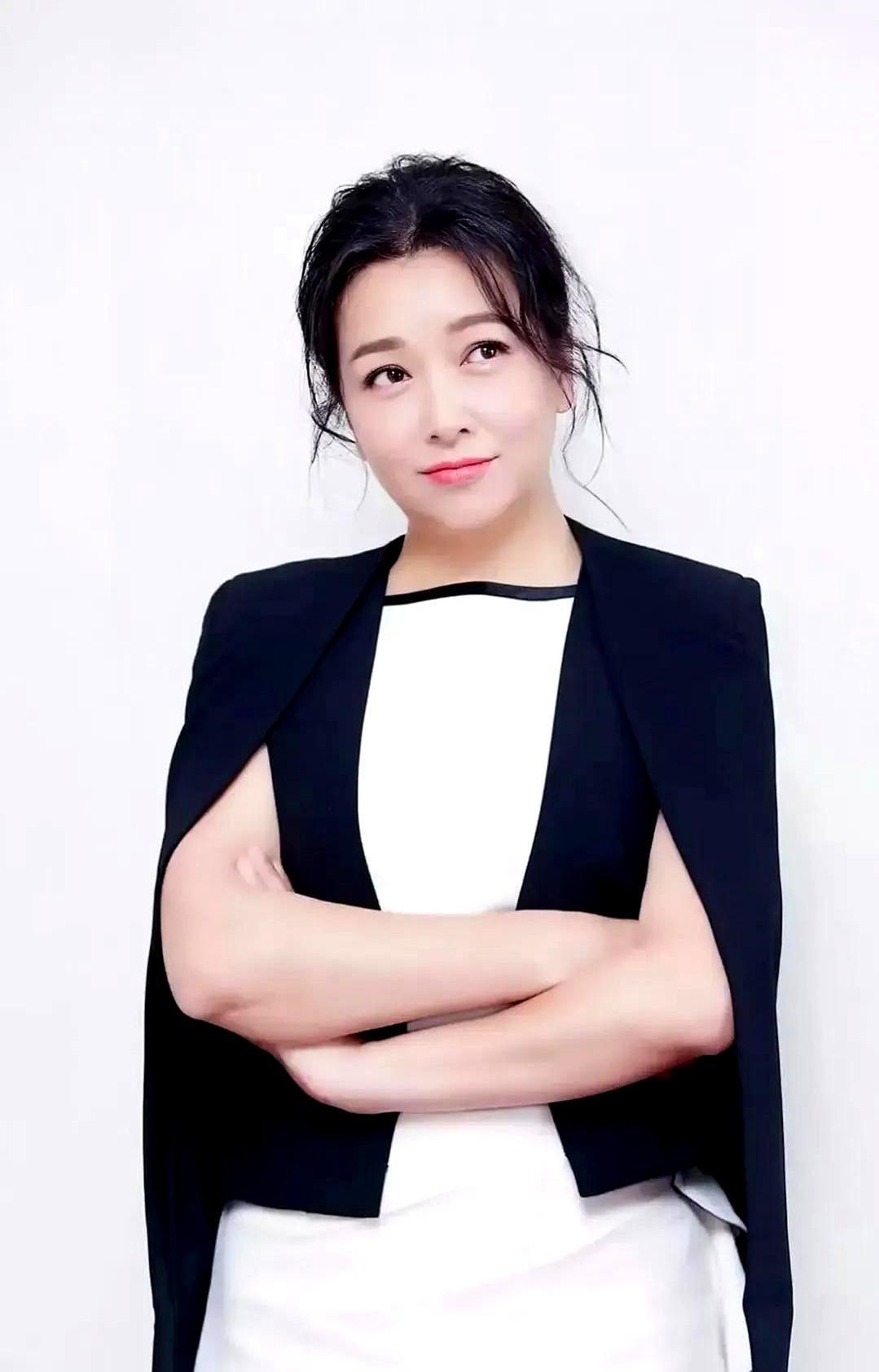 江珊女儿高亦心认为自己做的决定没错！她不同意妈妈和靳东在一起也是有原因的！现在