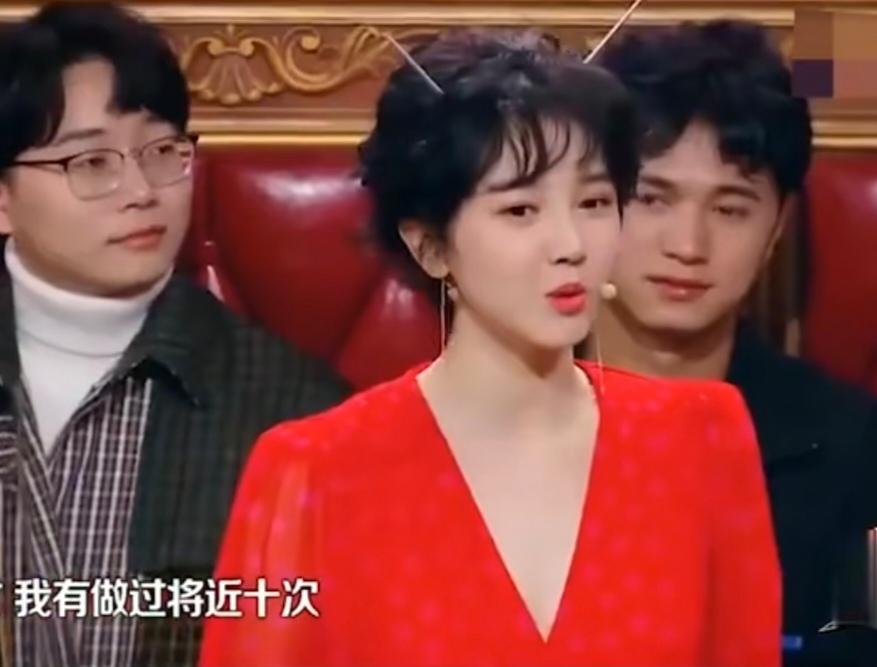 谁还认得出来，这是当年那个射箭封神、灵气爆棚，被全网称为迪士尼在逃公主的陈小纭？