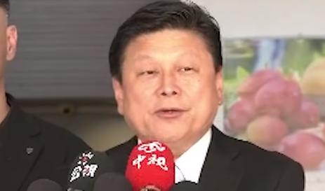 国民党总召傅崐萁今日带领党团书记长林沛祥、首席副书记长许宇甄现身回应。傅崐萁仅表