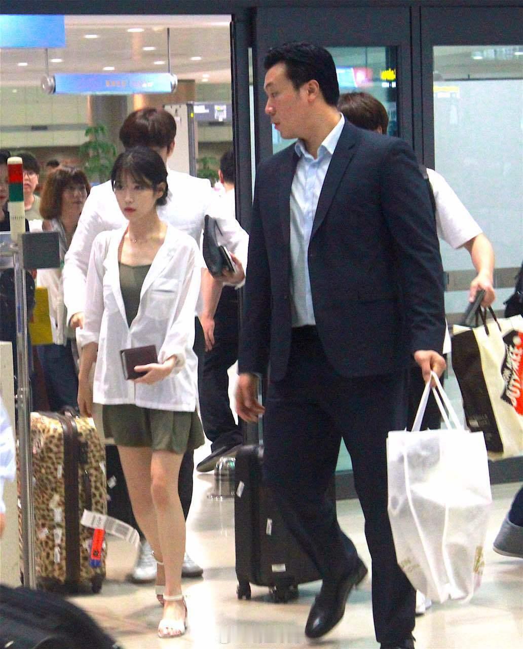 9年前仁川机场偶遇的iu好小一只啊