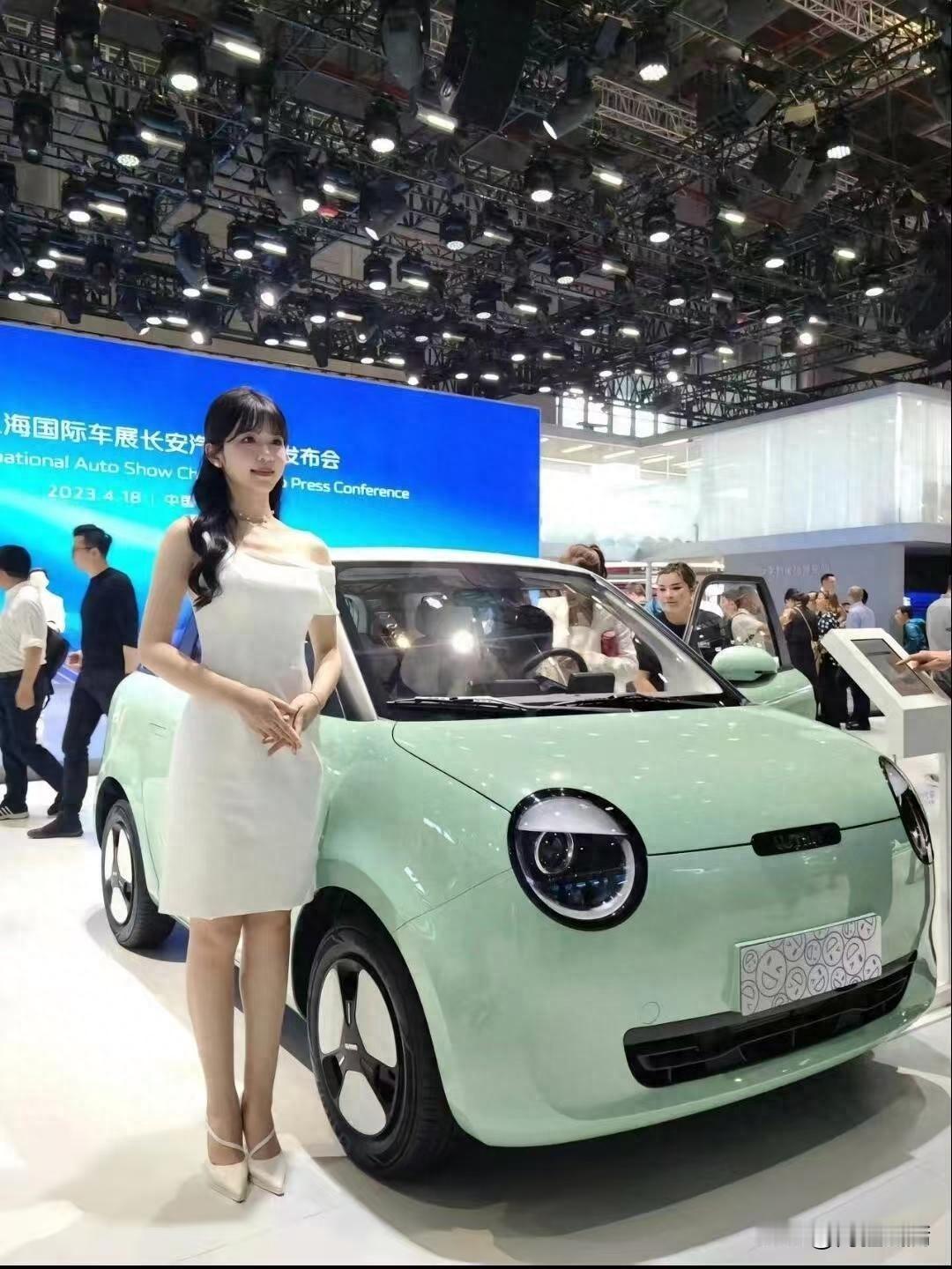 开电车后，我的消费观彻底被“充电费”带偏，不知不觉就成了朋友口中的“抠门达人”[