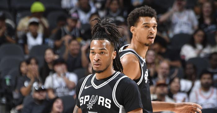 你们这就开始挑拨离间了吗？前NBA球员路威表示：“尽管我们给了文班亚马无数赞誉