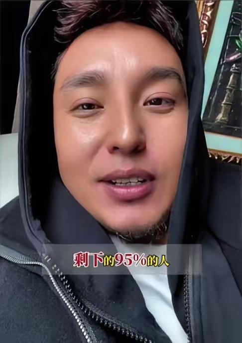 最近，一位西藏青年发视频指出，现在为什么还有人美化旧西藏的原因，他在视频中说：“