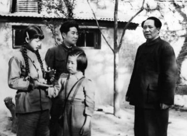 朝鲜公开毛岸英牺牲真相，内容简短却十分炸裂，真凶并非美国人？ 毛主席带领群众