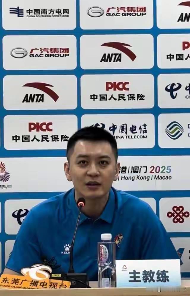 杨鸣坦言辽粤大战已成过去式！广东强势晋级，辽宁新老交替陷困境