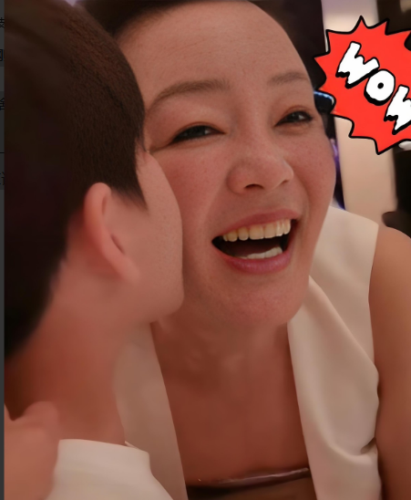 玥儿这下出名了，不是因为奶奶张兰回京团聚，而是因为她在饭桌上的这个小动作！7
