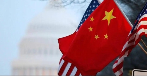 其实美国现在斗的不是伊朗，也不是俄罗斯，而是我们！可我们斗的不是老美，而是全世界
