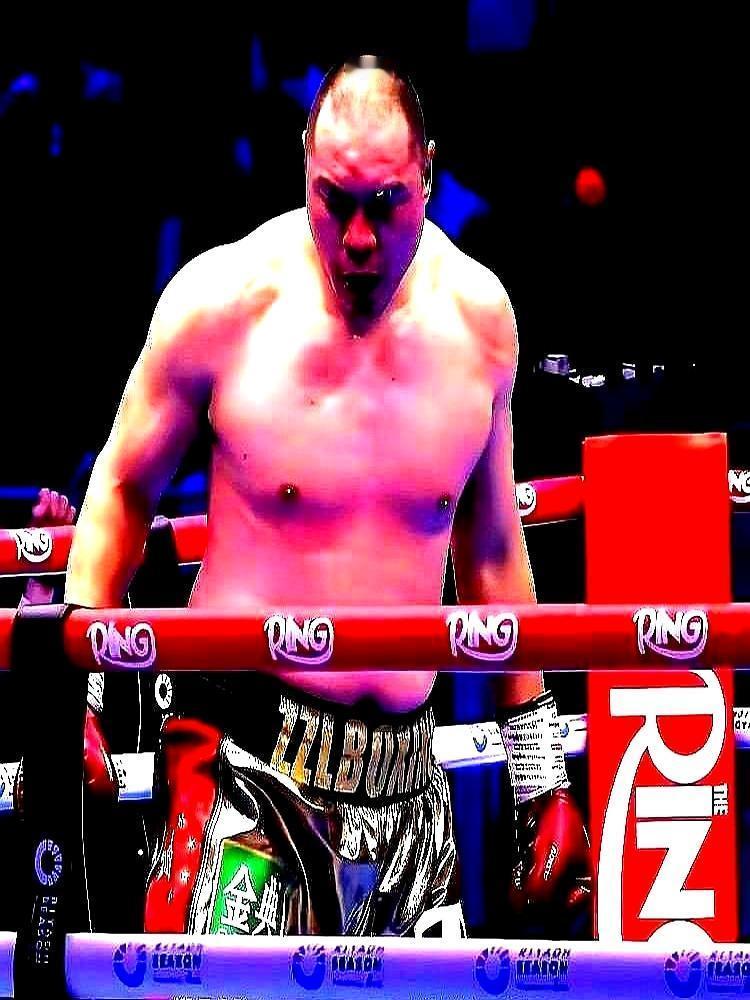 4厘米骨刺从肘里挖出来，世界排名马上清零，42岁的张志磊，真被拳坛活埋了？