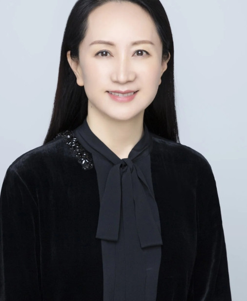 大吃一惊！华为刚刚正式官宣了！6月3日，华为终端正式官宣：首款鸿蒙AI智能手