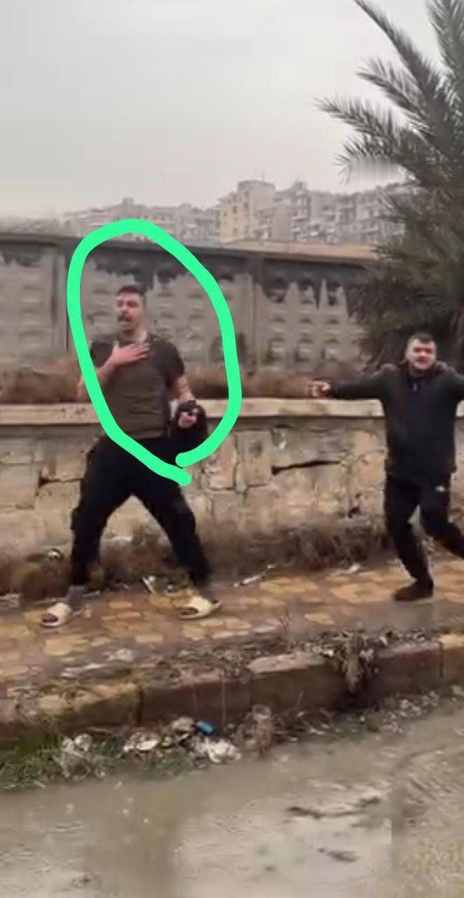 来自阿勒颇谢赫·马格苏德街区的逃犯为“叙利亚民主军/库尔德人民保卫军”（SDG/