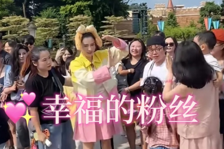 谢霆锋沉默了：比起撕不完的旧瓜，张柏芝的“说到做到”才是真圈粉最近刷到张柏芝给粉丝兑现迪士尼约定的事
