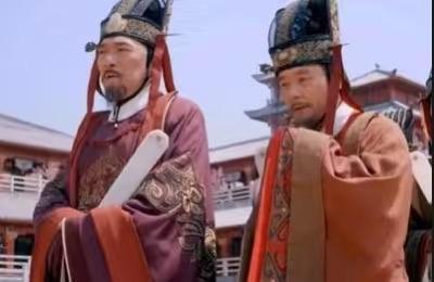 今日话题：李治为什么能轻松扳倒长孙无忌？？？网友甲：长孙无忌在李治时代是孩视