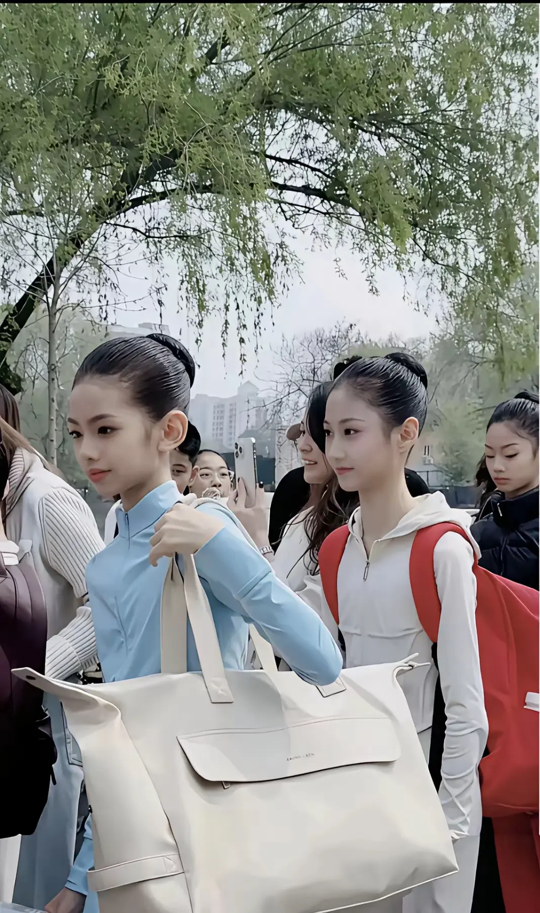 北戏新生颜值暴击！感觉哪里不对
